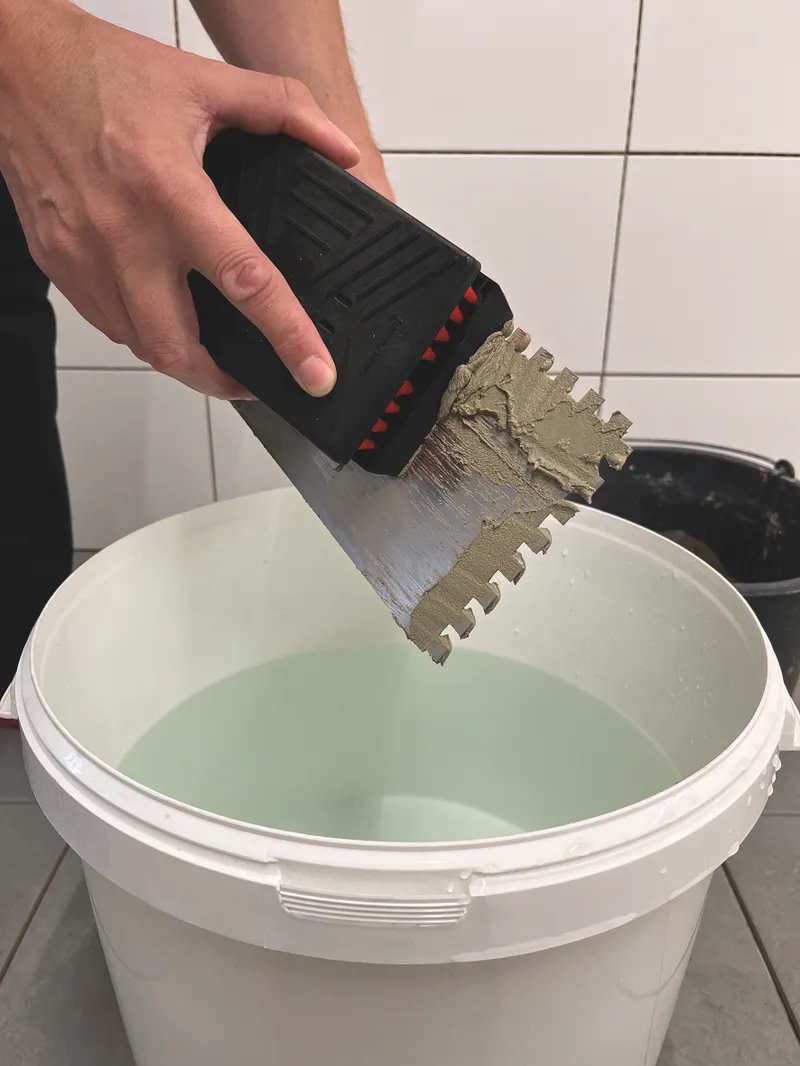 Ladle brush 4