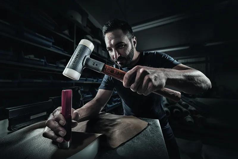 SUPERCRAFT-Schonhammer D=40 mm, mit bruchsicherem Stahlrohrstiel und ergonomisch geformtem, rutschsicherem Griff 1