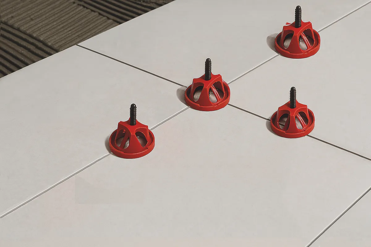 Turnfix Set 50 Kappen, 50 Stifte 1 mm 2